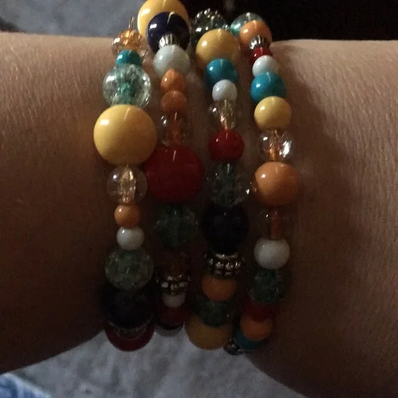 🌟Funky Chunky Colorful Glass and Metal Beaded Memory Wire Wrap bracelet artisan - Picture 2 of 5